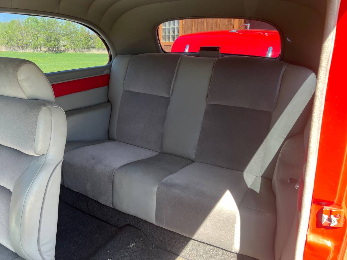 Chevrolet-Master-deluxe-1937-red-12