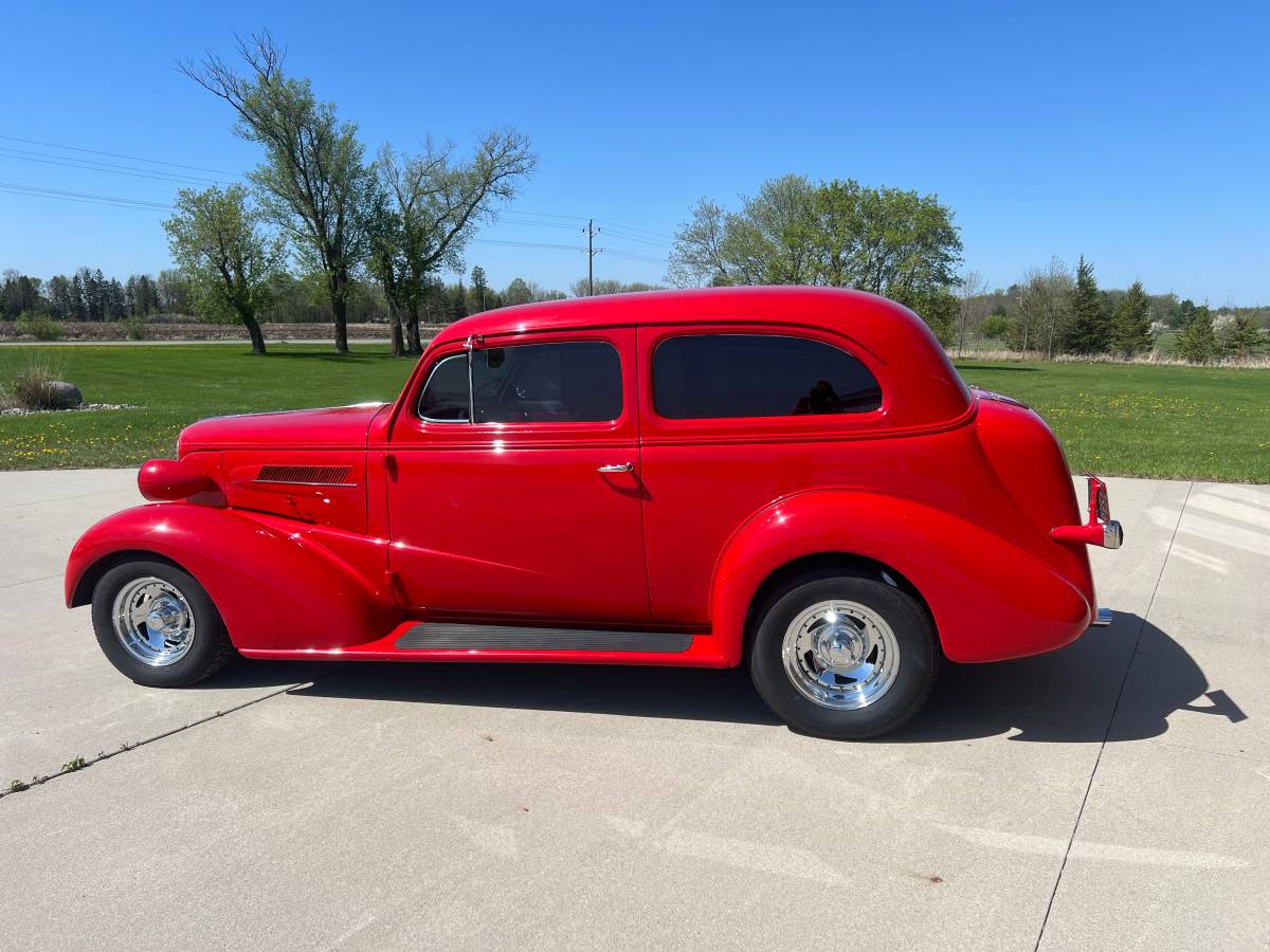 Chevrolet Master deluxe  1937 red