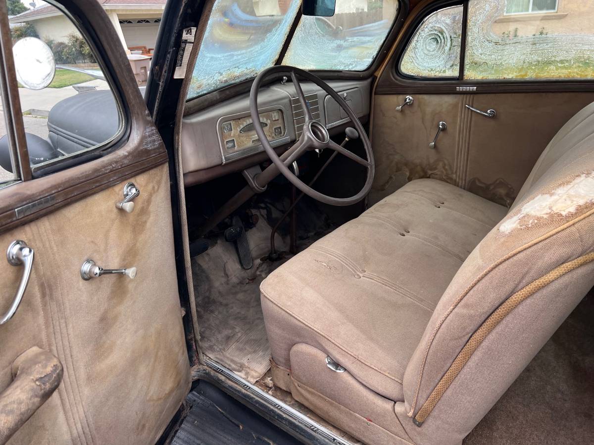 Chevrolet-Master-deluxe-1938-black-17