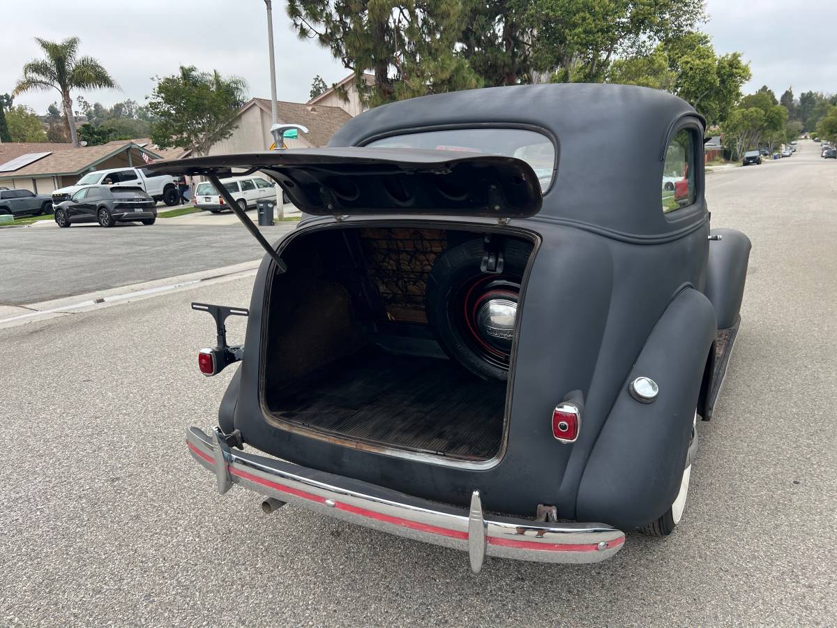 Chevrolet-Master-deluxe-1938-black-8