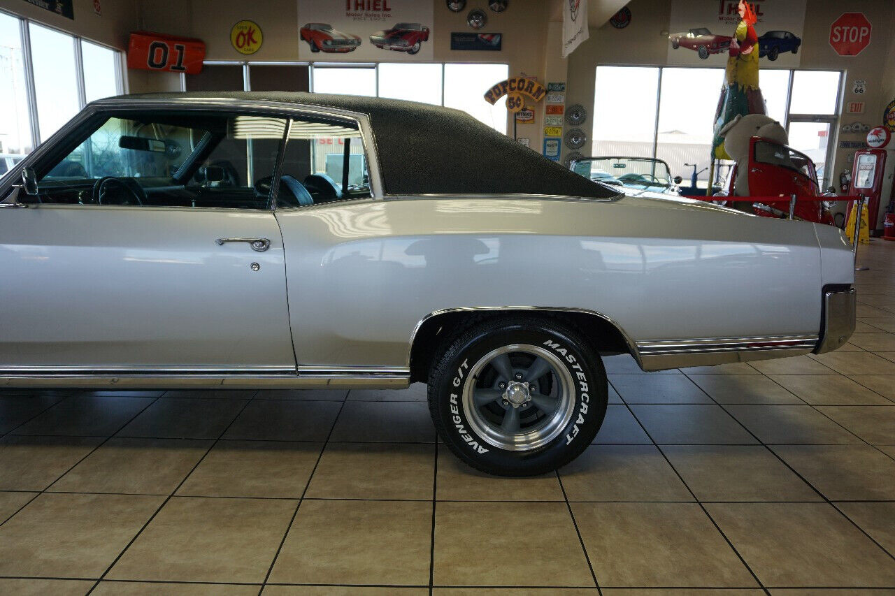 Chevrolet-Monte-Carlo-1970-Classic-Car-38