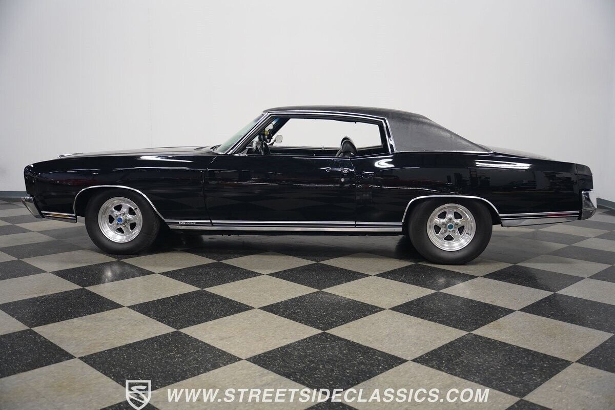 Chevrolet-Monte-Carlo-1970-Hardtop-2