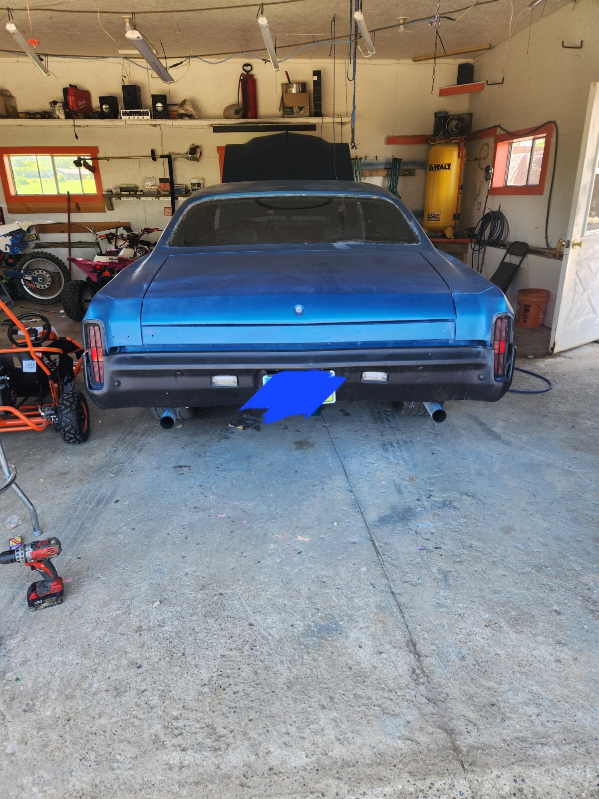 Chevrolet-Monte-Carlo-1972-Coupe-8