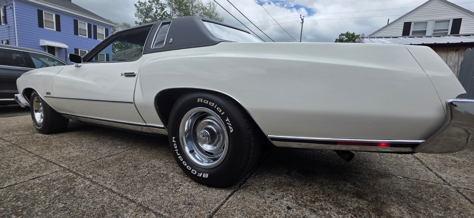 Chevrolet-Monte-Carlo-1973-Coupe-4