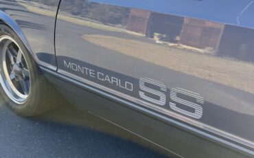 Chevrolet-Monte-Carlo-1984-Coupe-1
