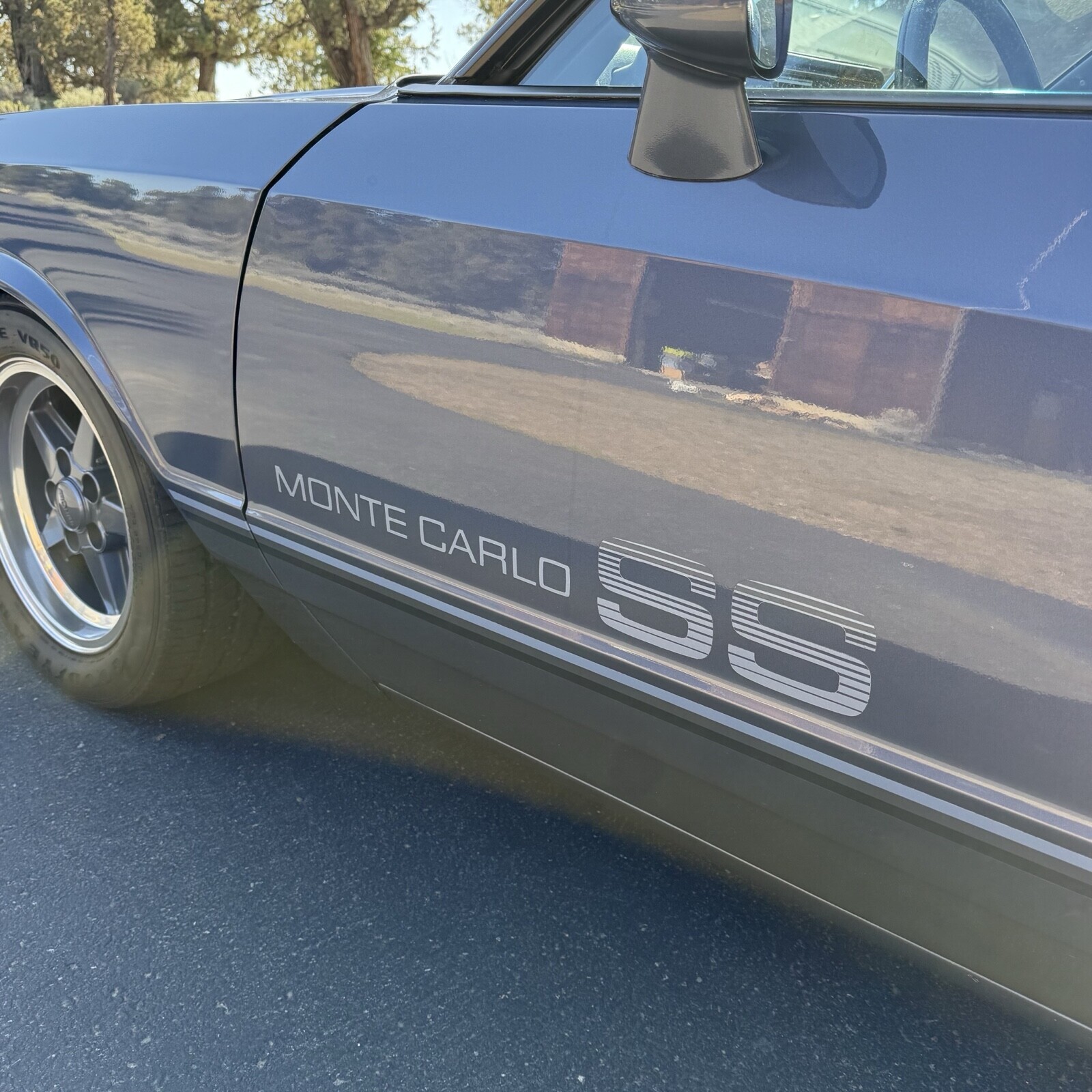 Chevrolet-Monte-Carlo-1984-Coupe-1