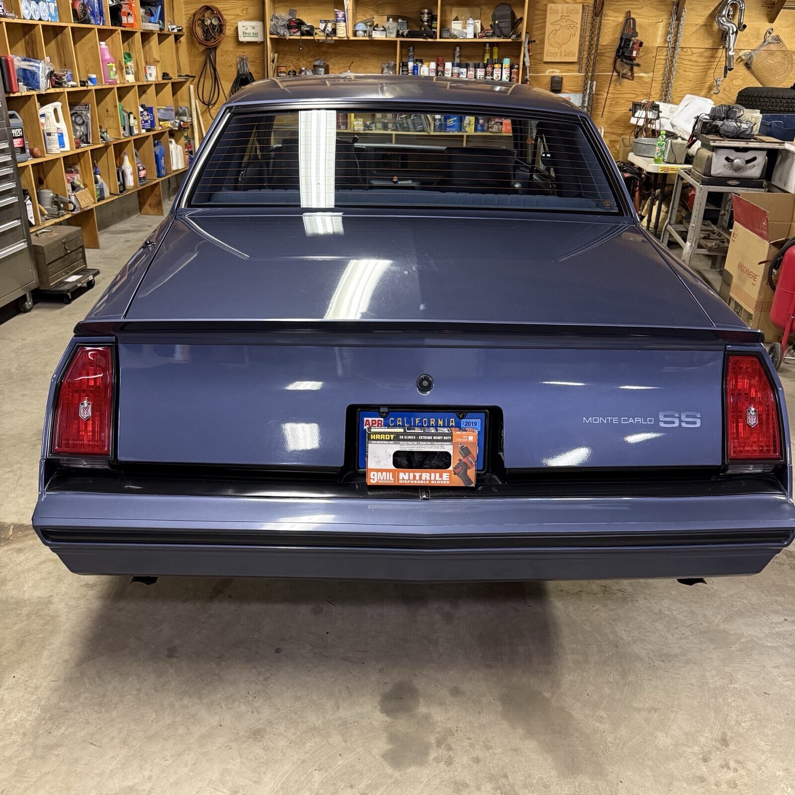 Chevrolet-Monte-Carlo-1984-Coupe-13