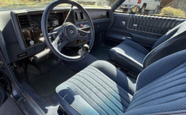 Chevrolet-Monte-Carlo-1984-Coupe-14