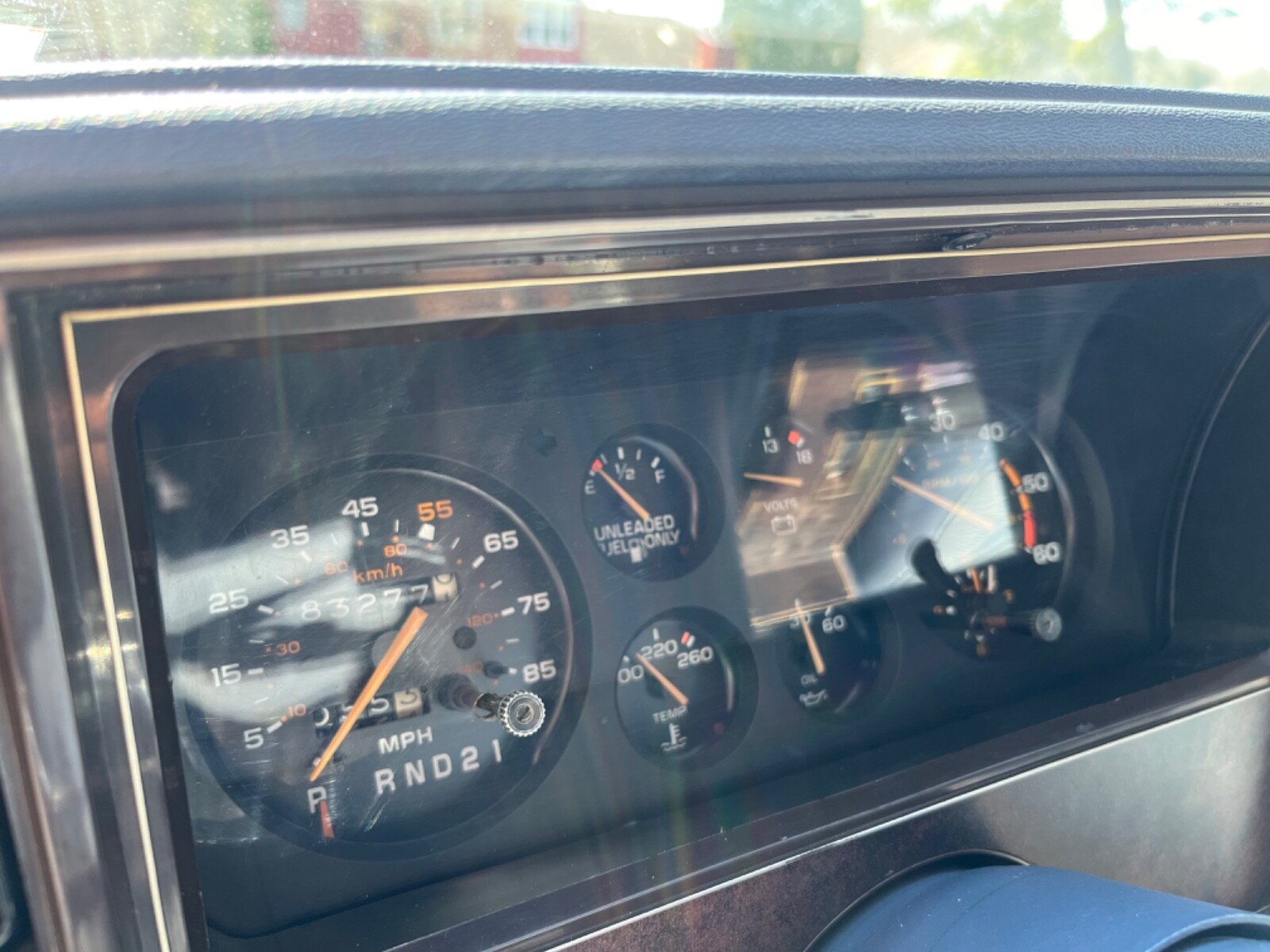 Chevrolet-Monte-Carlo-1984-Coupe-7