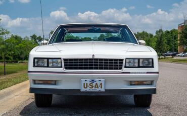 Chevrolet-Monte-Carlo-1985-2-Door-32