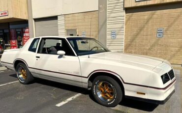 Chevrolet-Monte-Carlo-1985-5