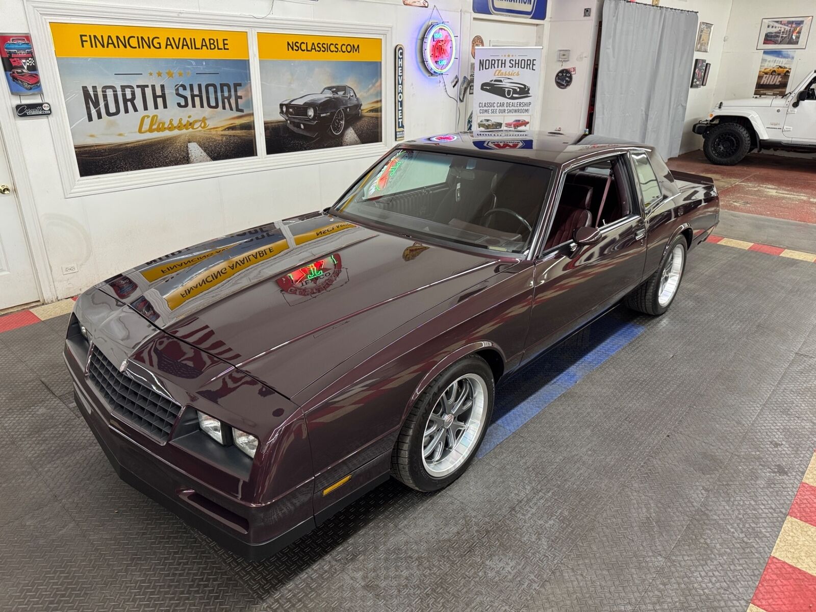 Chevrolet-Monte-Carlo-1985-Coupe-18