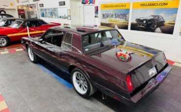 Chevrolet-Monte-Carlo-1985-Coupe-2