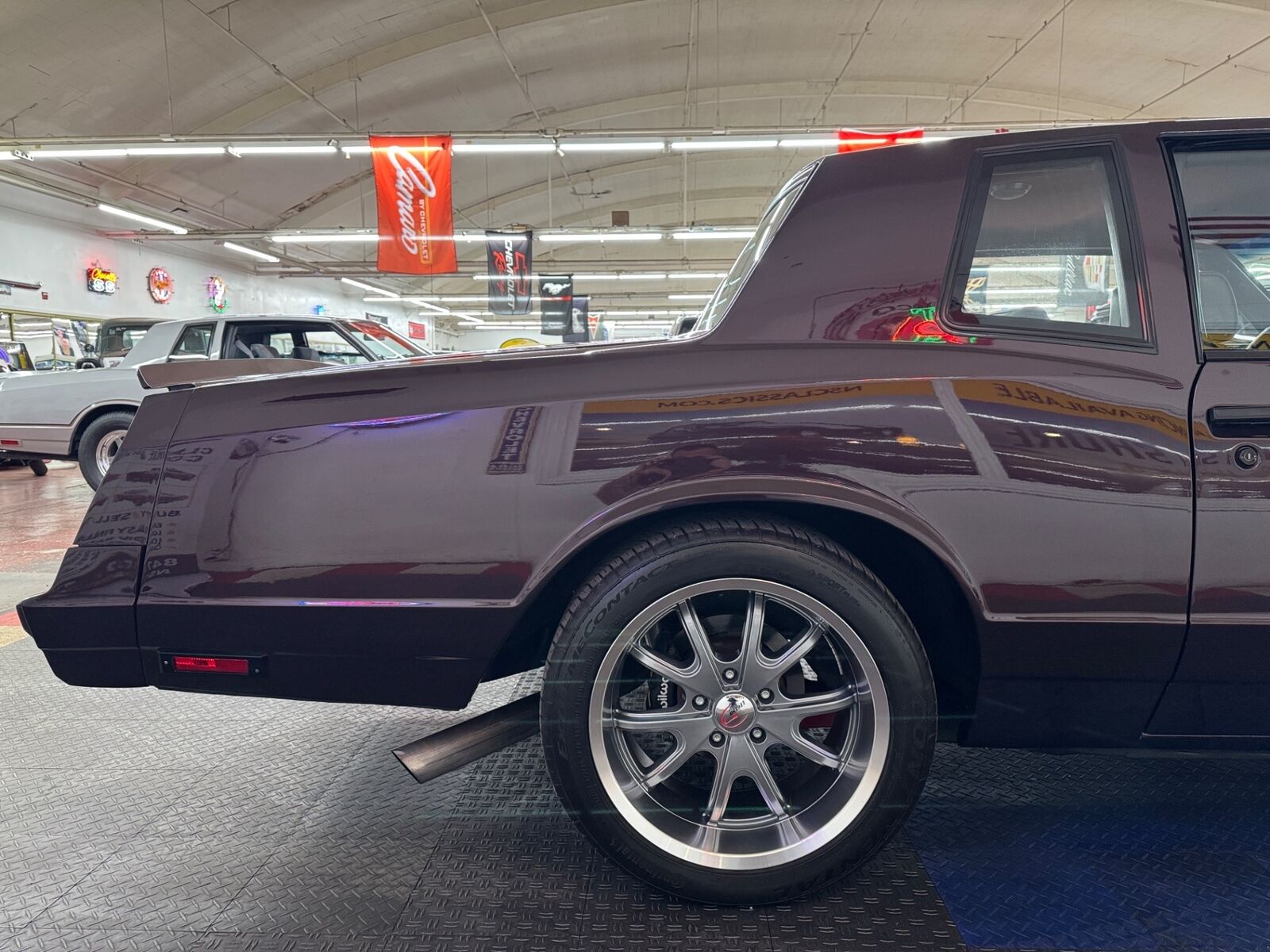 Chevrolet-Monte-Carlo-1985-Coupe-28