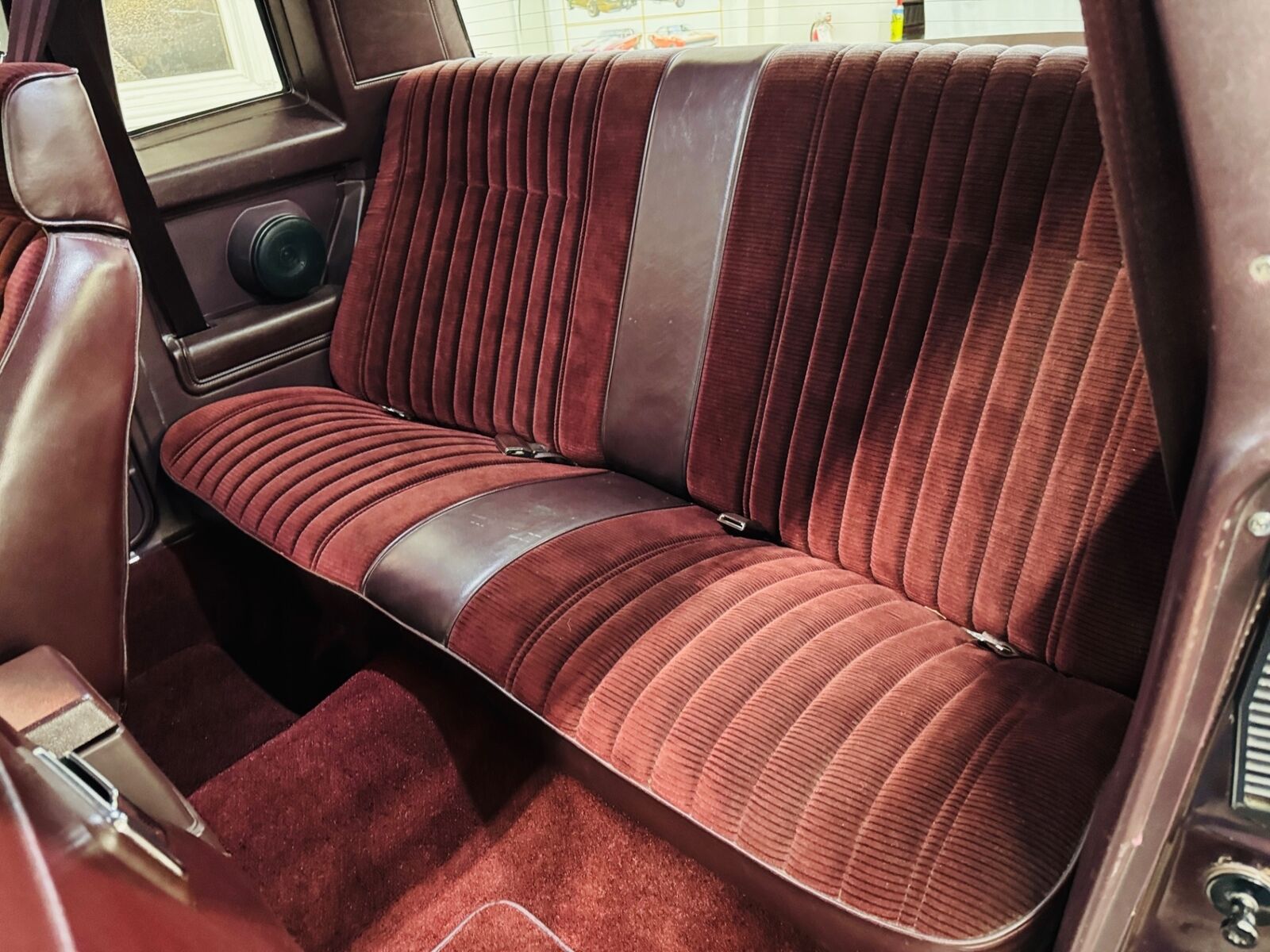 Chevrolet-Monte-Carlo-1985-Coupe-39