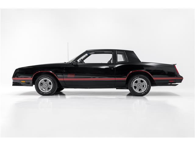 Chevrolet-Monte-Carlo-1987-2dr-Car-16