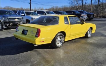 Chevrolet-Monte-Carlo-1987-4