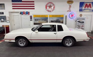 Chevrolet-Monte-Carlo-1988-Coupe-3