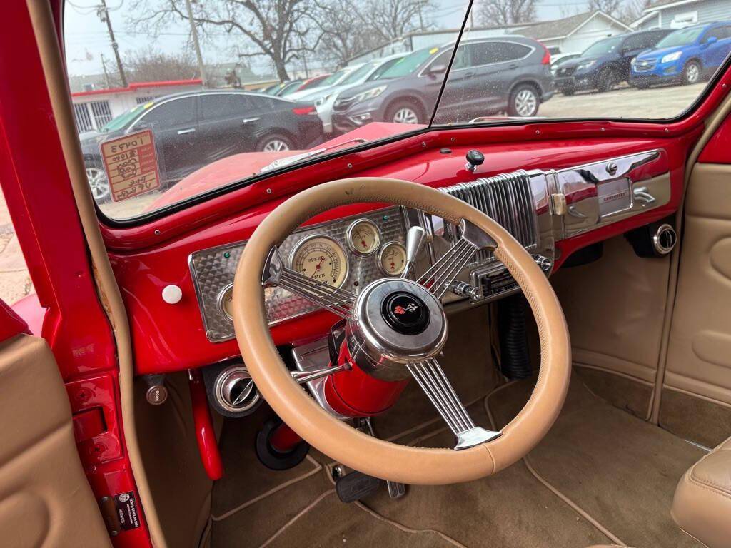 Chevrolet-Na-1940-red-11