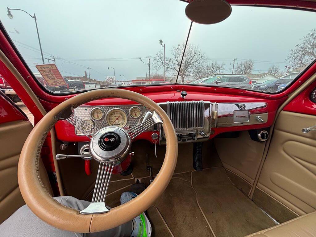 Chevrolet-Na-1940-red-13