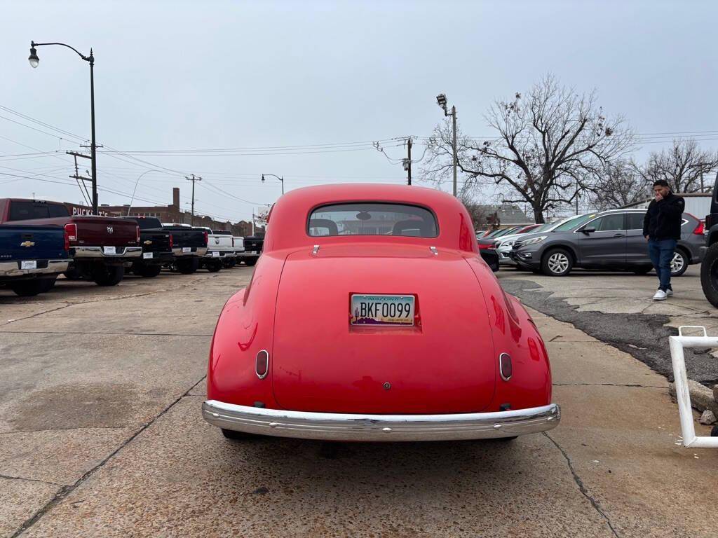 Chevrolet-Na-1940-red-3