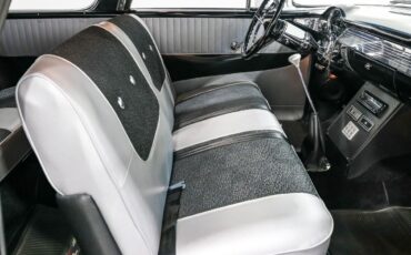 Chevrolet-Nomad-1956-Sedan-18