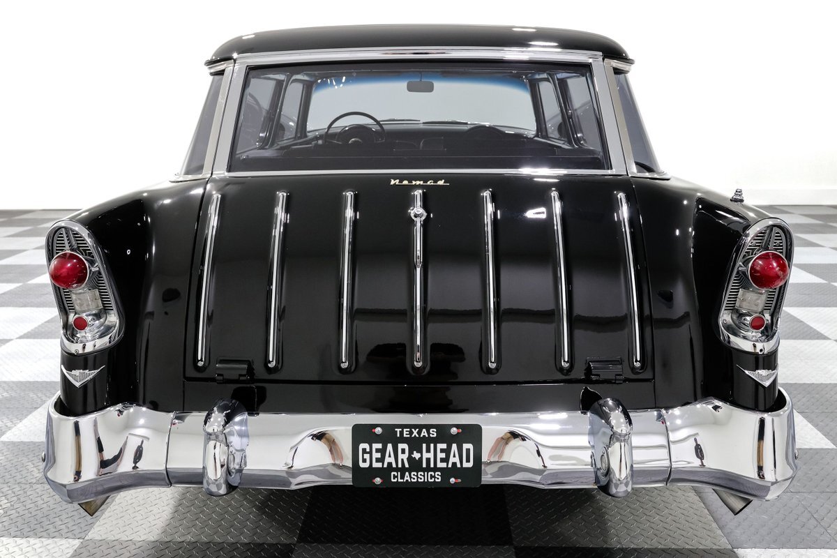 Chevrolet-Nomad-1956-Sedan-6