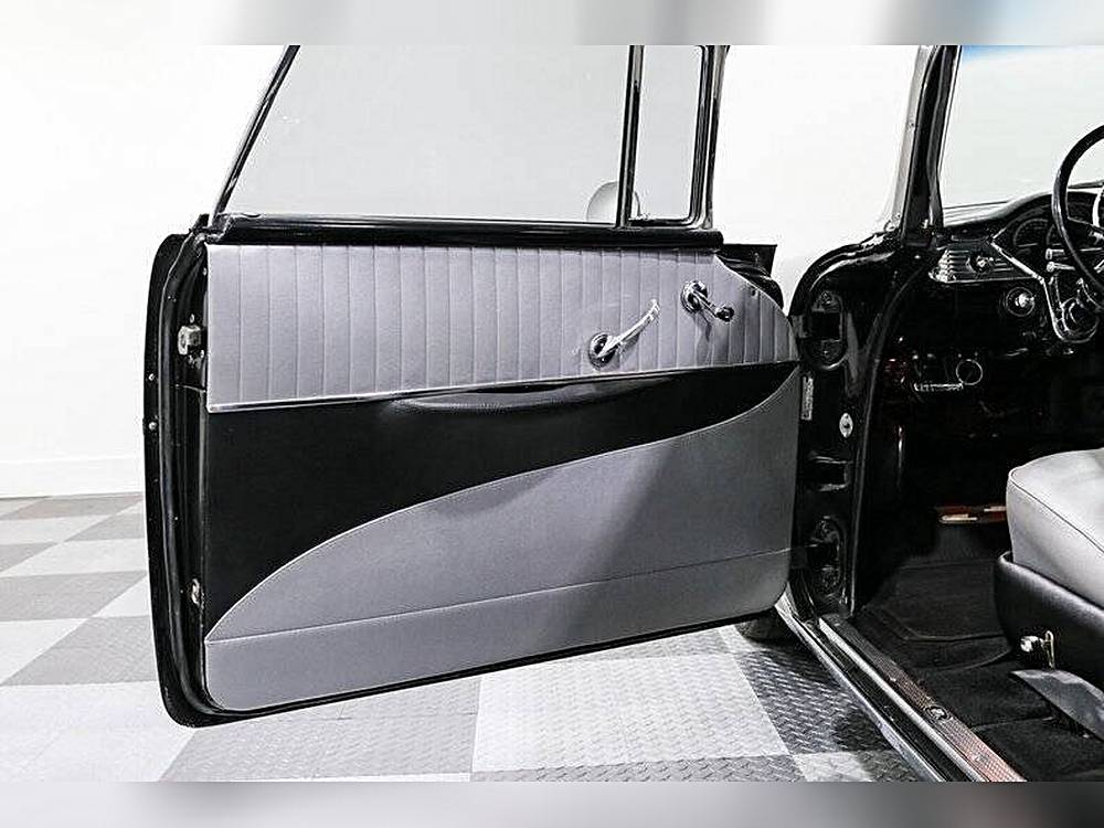 Chevrolet-Nomad-1956-black-12