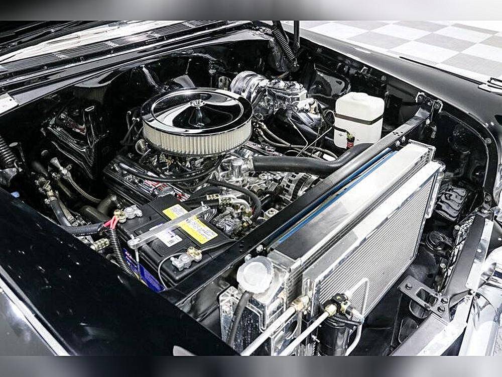 Chevrolet-Nomad-1956-black-9