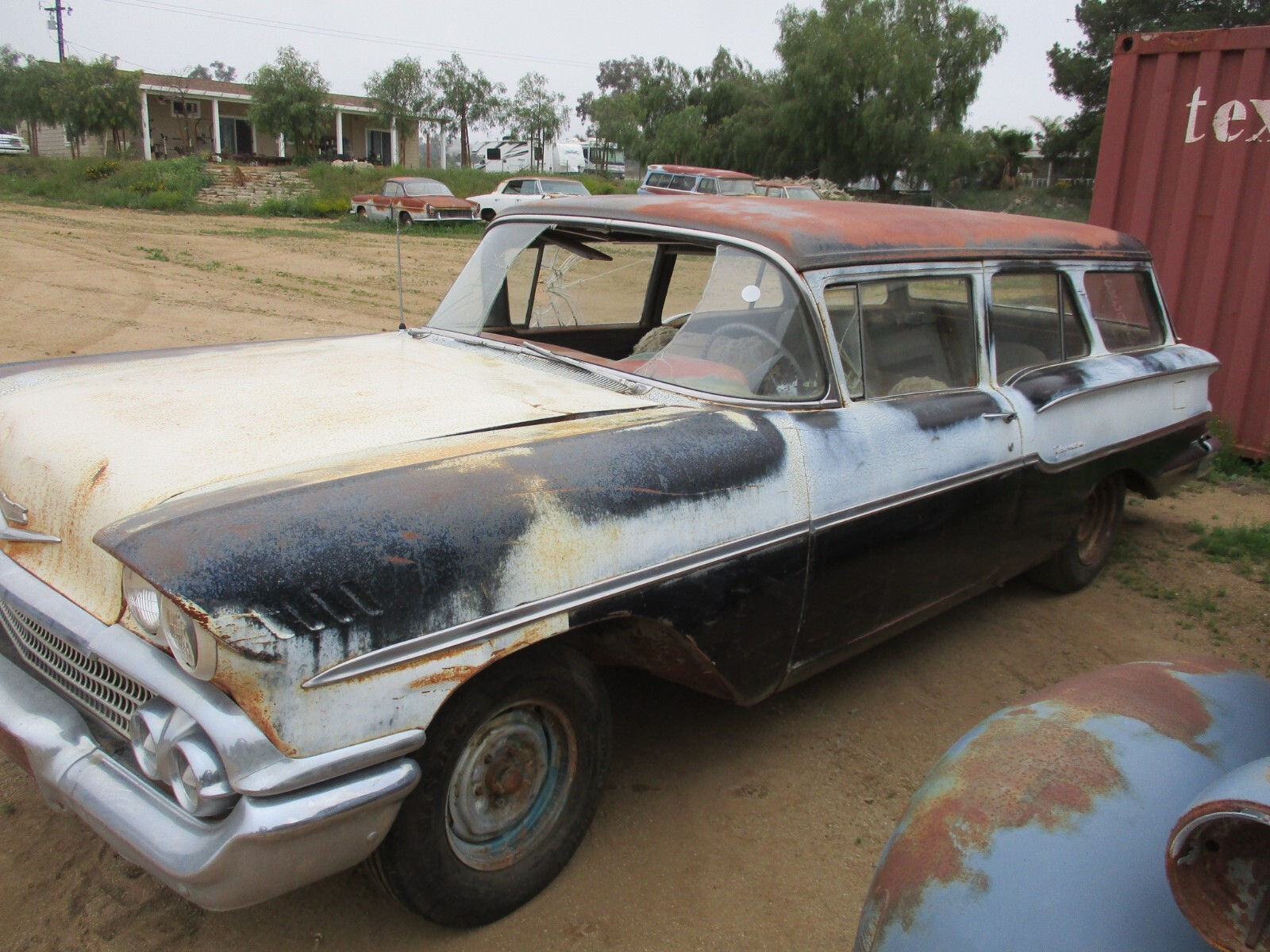 Chevrolet-Nomad-1958-Wagon-2