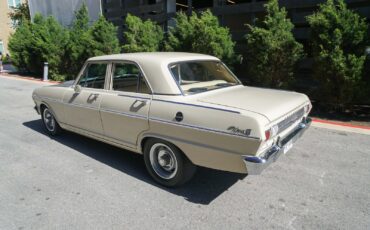 Chevrolet-Nova-1965-Sedan-12
