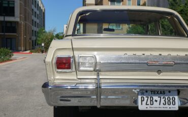 Chevrolet-Nova-1965-Sedan-13