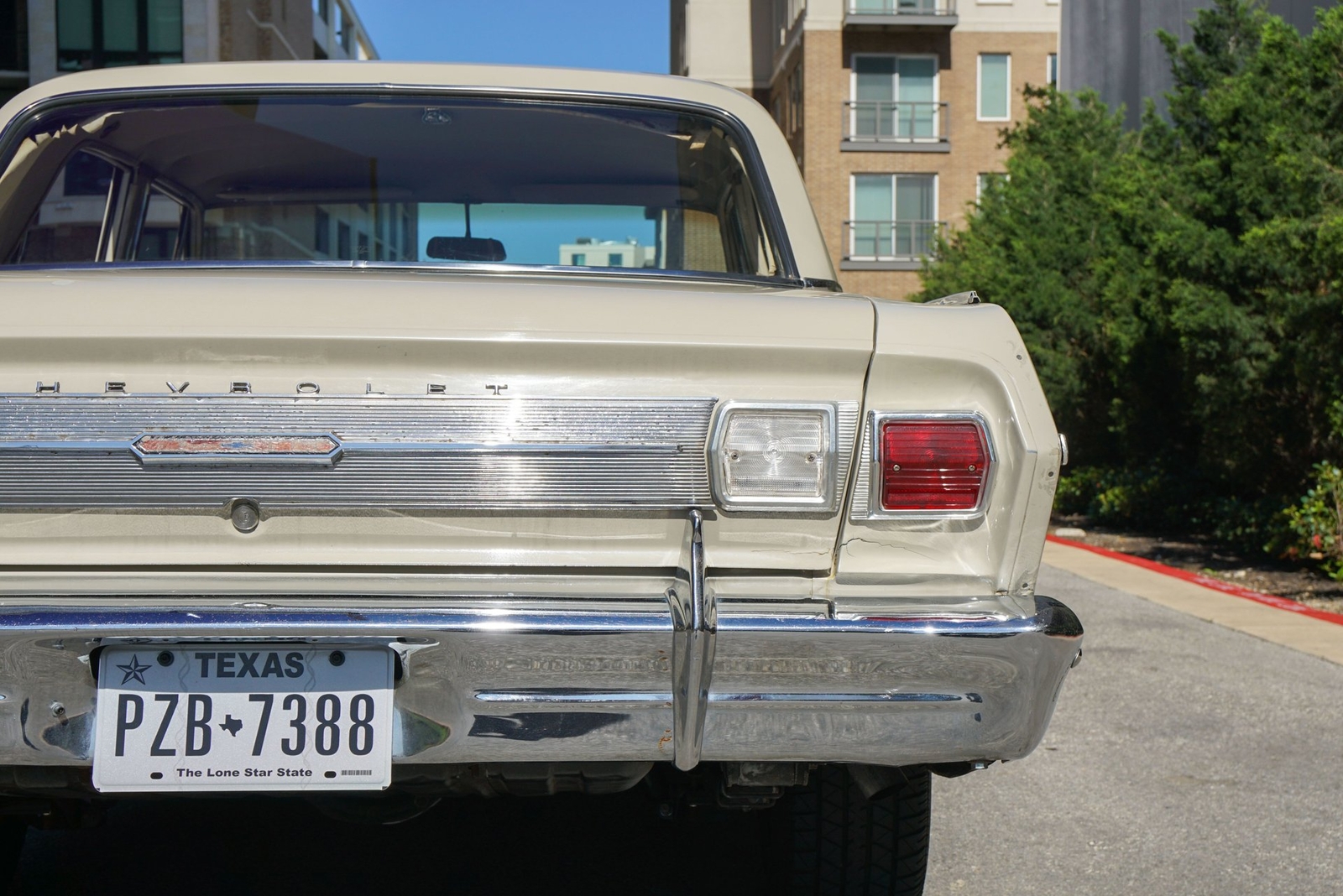 Chevrolet-Nova-1965-Sedan-14
