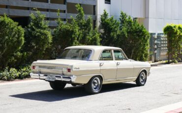 Chevrolet-Nova-1965-Sedan-15