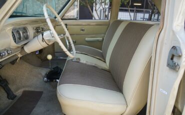 Chevrolet-Nova-1965-Sedan-3