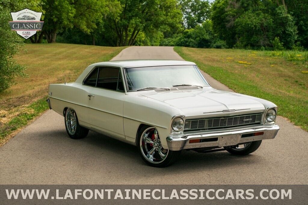 Chevrolet Nova 1966 --