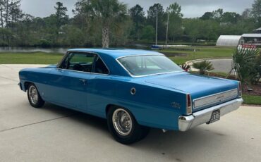 Chevrolet-Nova-1966-Sedan-2