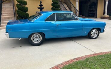 Chevrolet-Nova-1966-Sedan-6