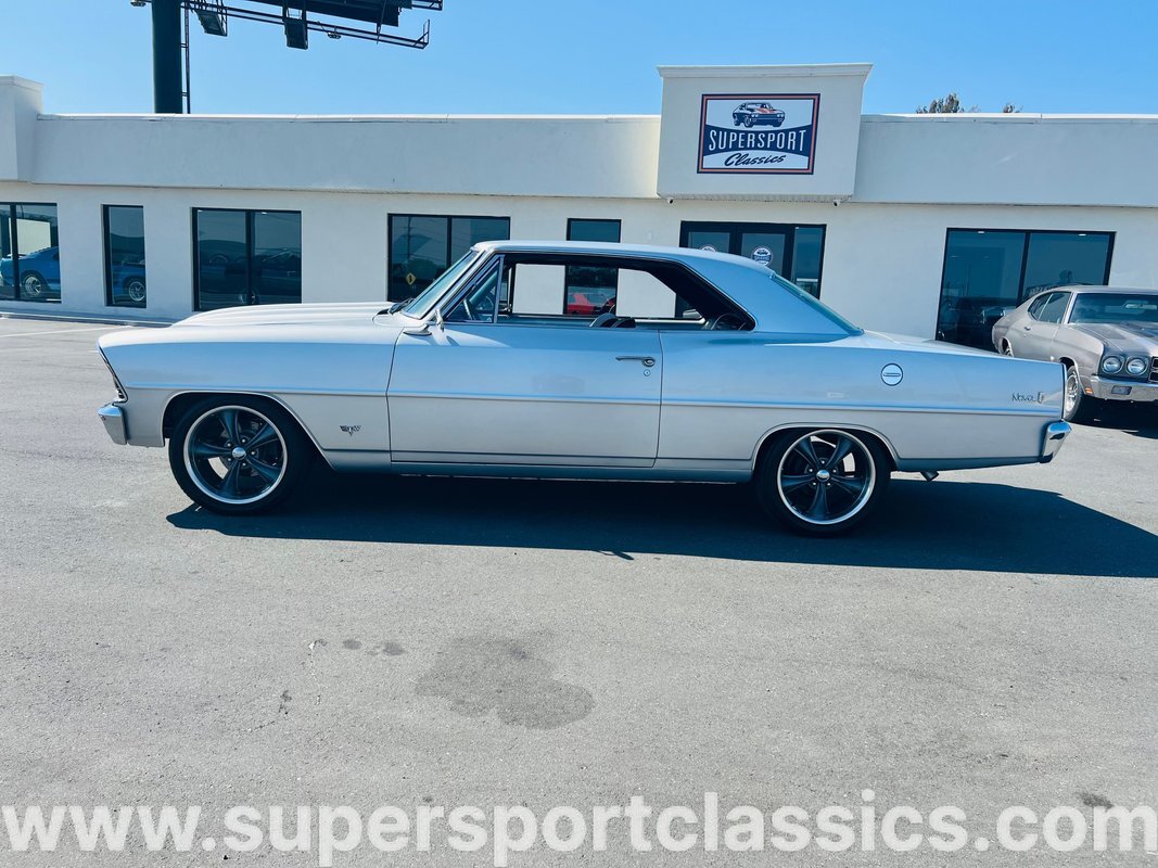 Chevrolet-Nova-1967-Coupe-1