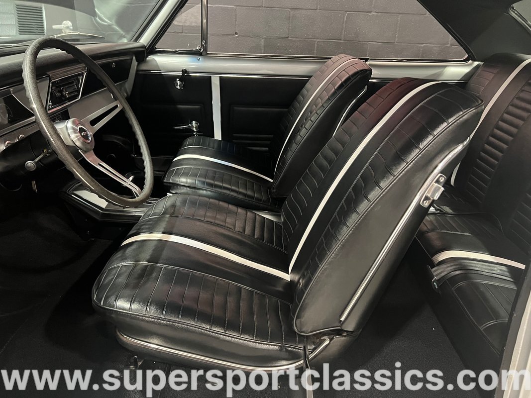 Chevrolet-Nova-1967-Coupe-13