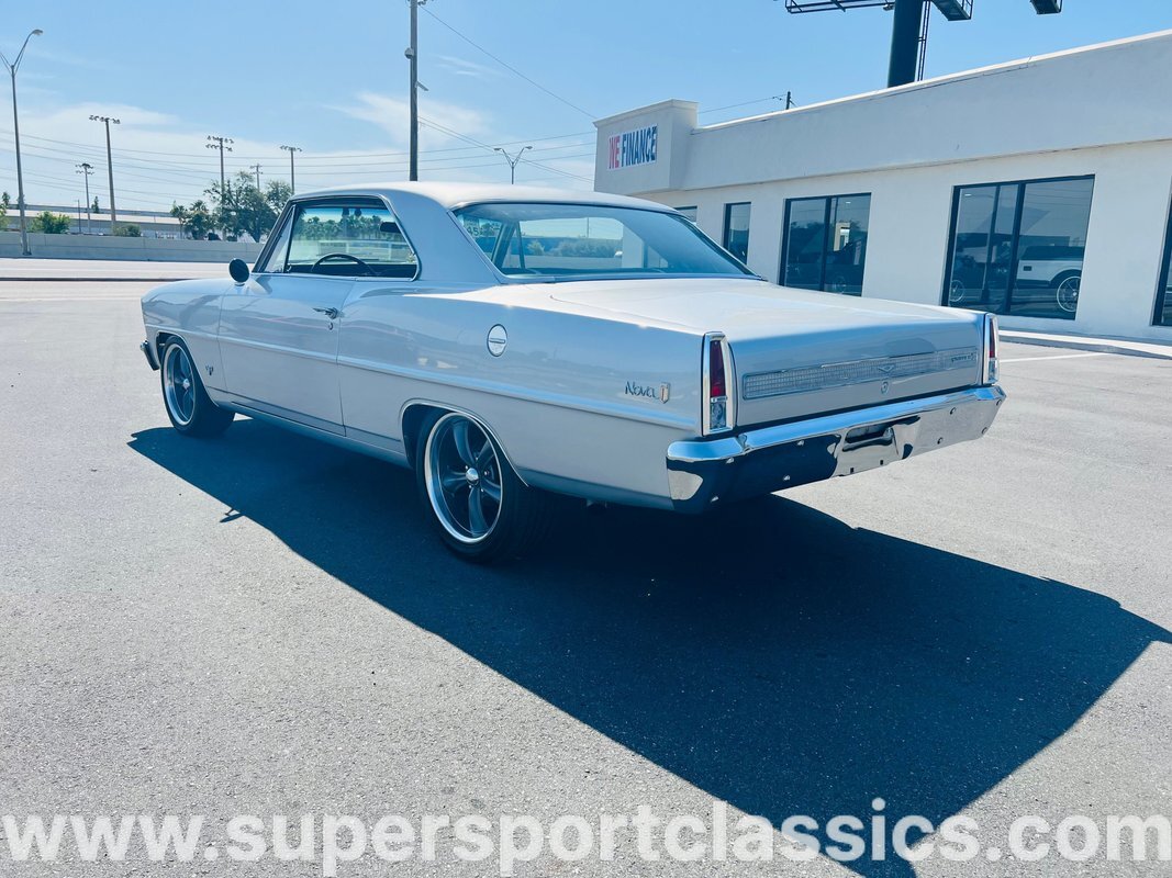 Chevrolet-Nova-1967-Coupe-2