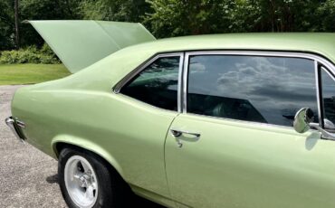 Chevrolet-Nova-1970-10