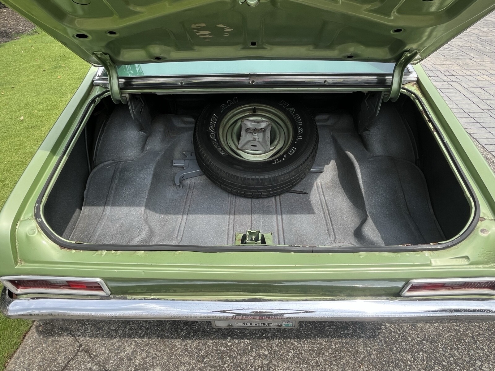 Chevrolet-Nova-1970-18