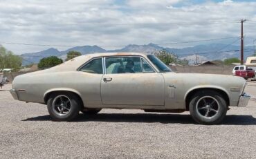 Chevrolet-Nova-1970-2