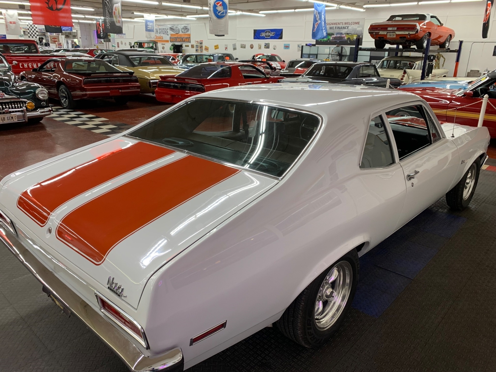 Chevrolet-Nova-1972-2-Door-10