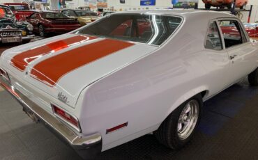 Chevrolet-Nova-1972-2-Door-11