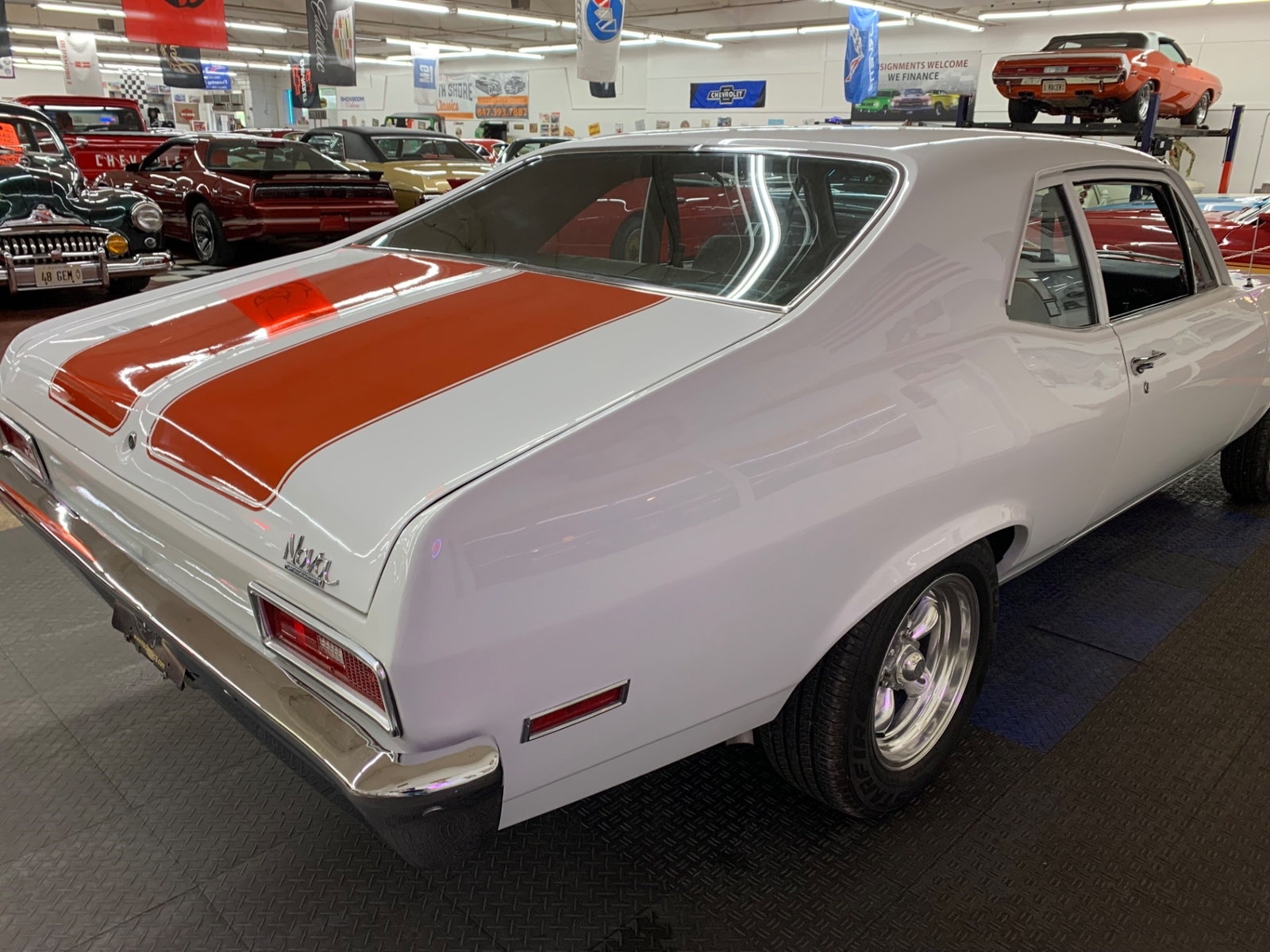 Chevrolet-Nova-1972-2-Door-11