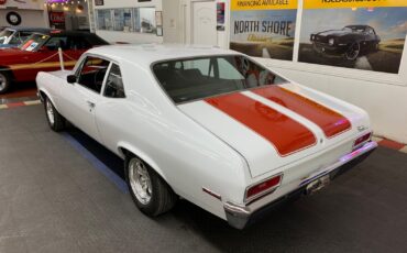 Chevrolet-Nova-1972-2-Door-14