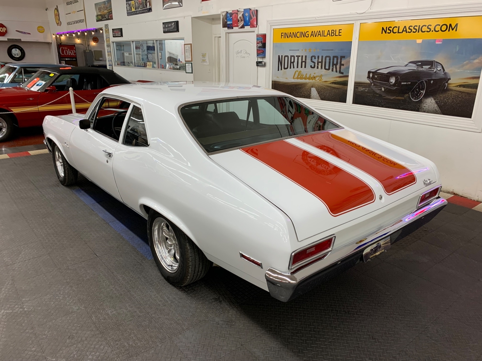 Chevrolet-Nova-1972-2-Door-14