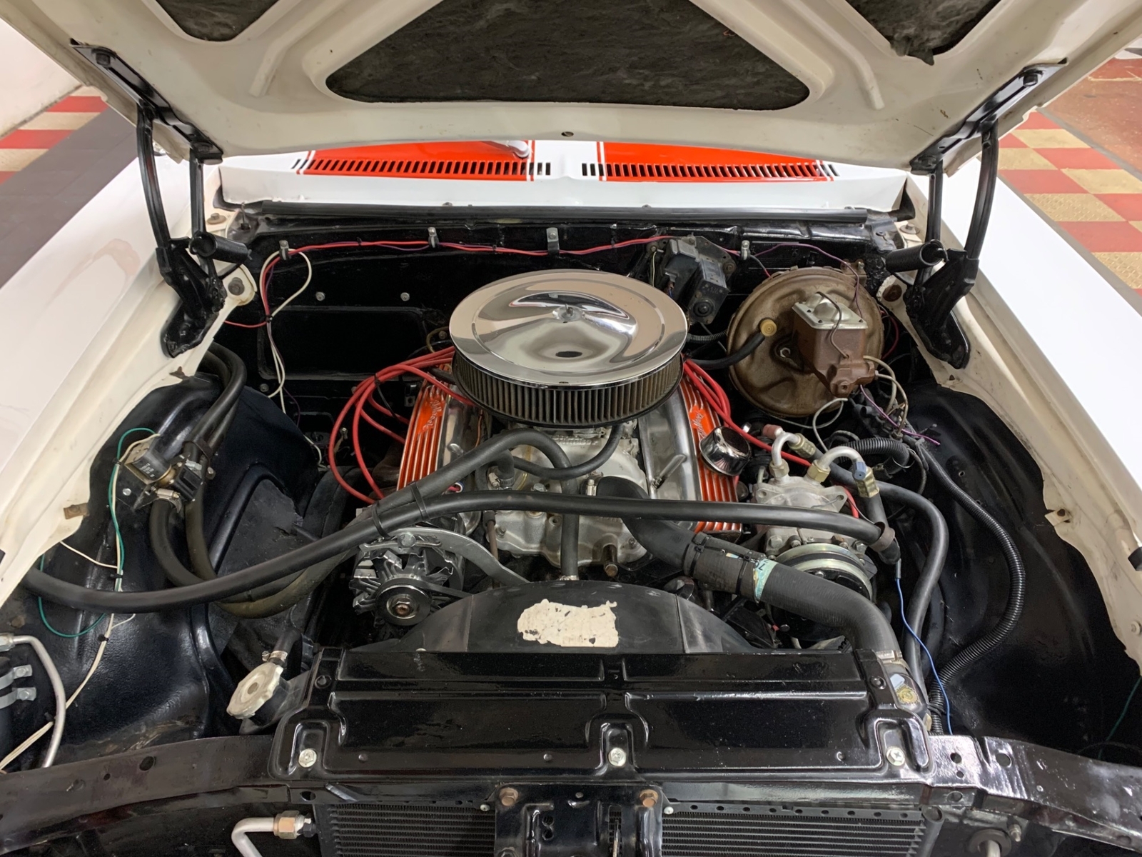 Chevrolet-Nova-1972-2-Door-17